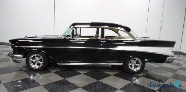 1957' Chevrolet Bel Air photo #2