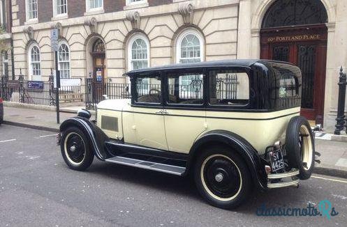 1927' Studebaker Dictator photo #1