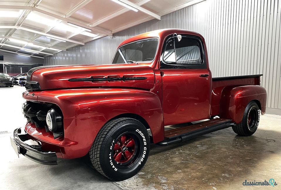 1952' Ford F-100 photo #2