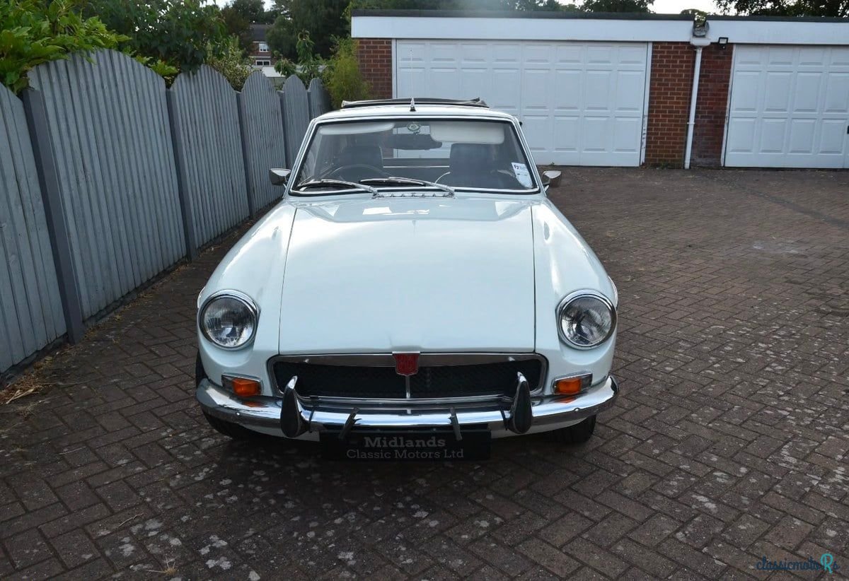 1973' MG MGB photo #4