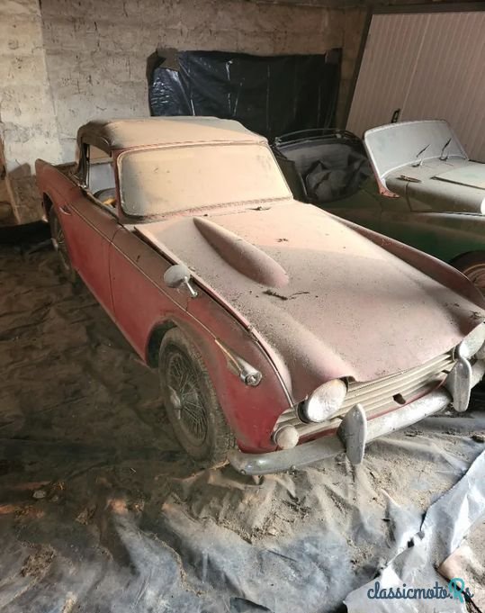 1965' Triumph TR4 photo #2