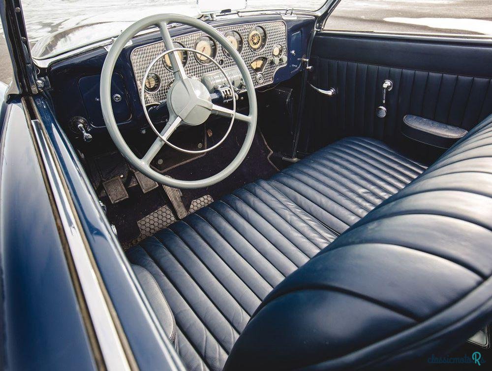 1937' Cord 812 Phaeton photo #3