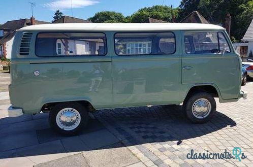 1977' Volkswagen Camper Bay Window photo #5