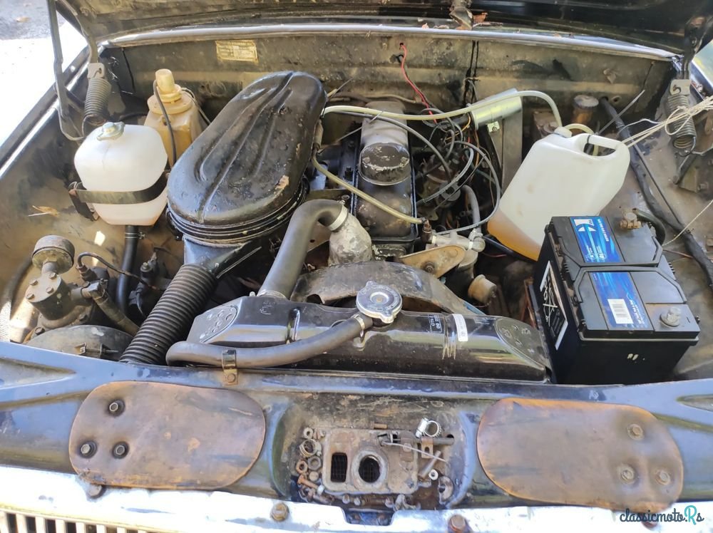 1973' Gaz 24 Wołga photo #2