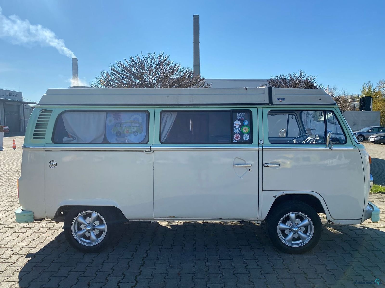 1975' Volkswagen Transporter photo #6