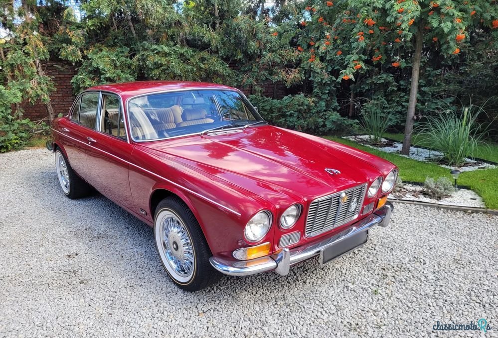 1973' Jaguar XJ photo #1