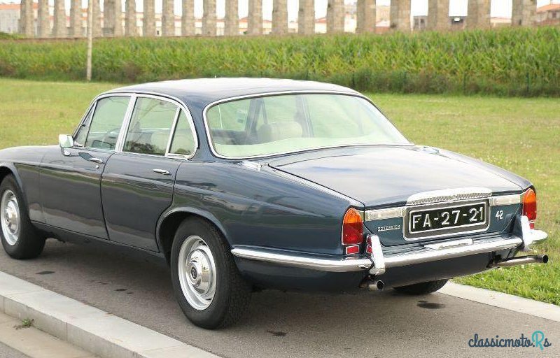 1971' Jaguar Daimler Sovereign 4.2 photo #2