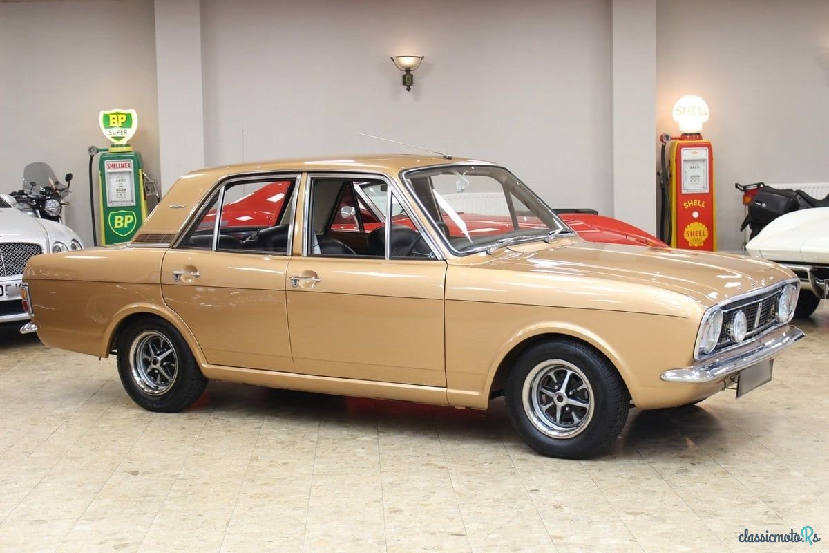 1970' Ford Cortina photo #1