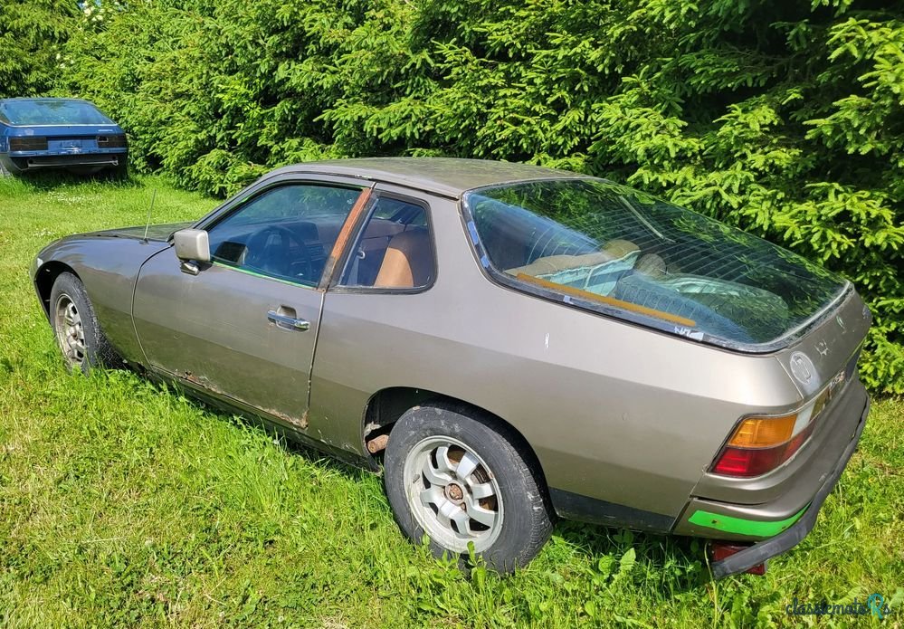 1976' Porsche 924 photo #3