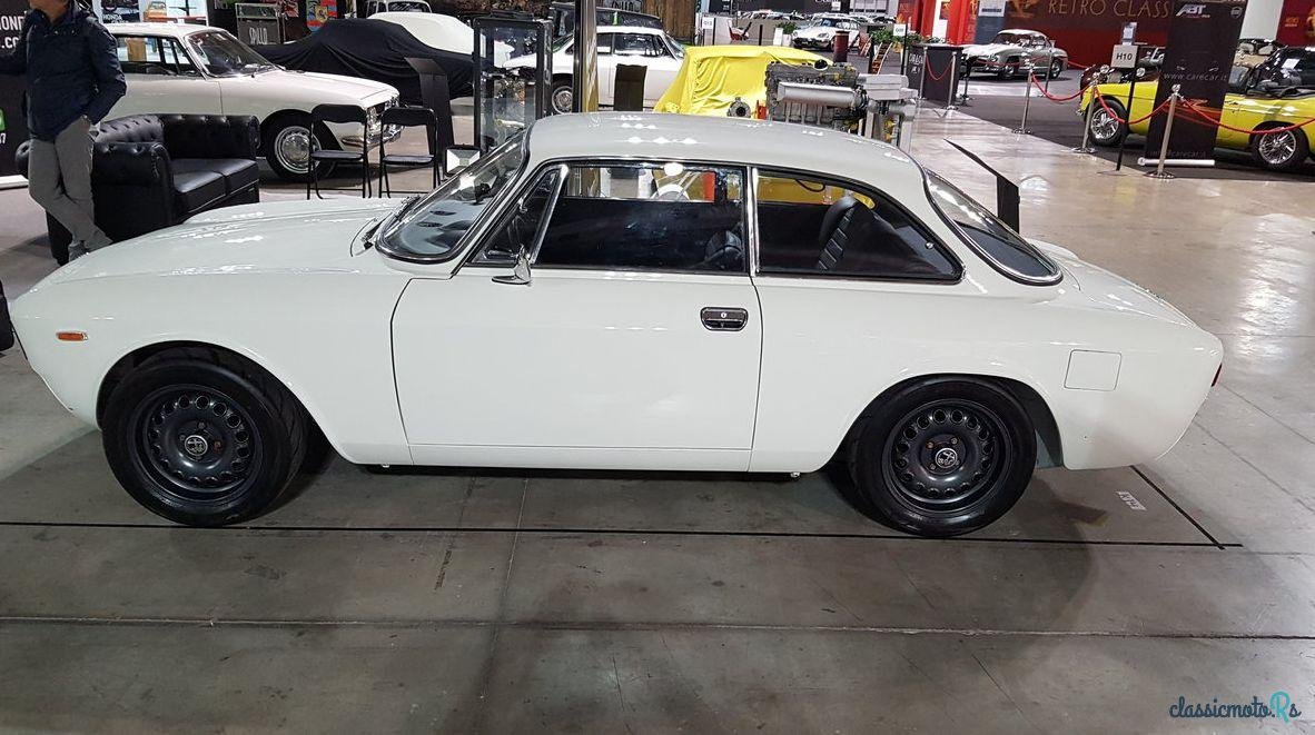 1970' Alfa Romeo Gt Junior 1.300 photo #2