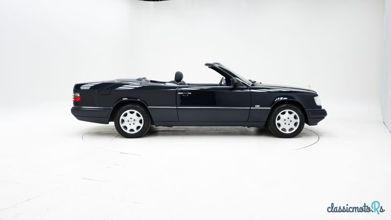 1995' Mercedes-Benz 220 E Cabriolet '95 CH33957 photo #3