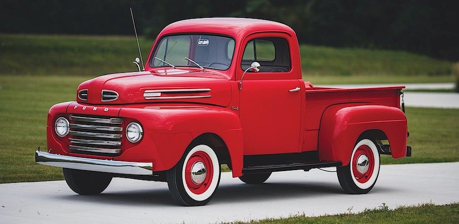 Custom 1948 Ford F1 Is a Reminder of Why the Pickup Craze Began