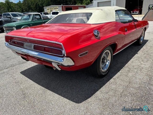 1970' Dodge Challenger photo #3