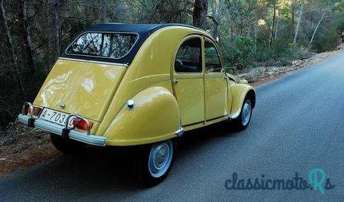 1964' Citroen 2CV Dos Caballos photo #5