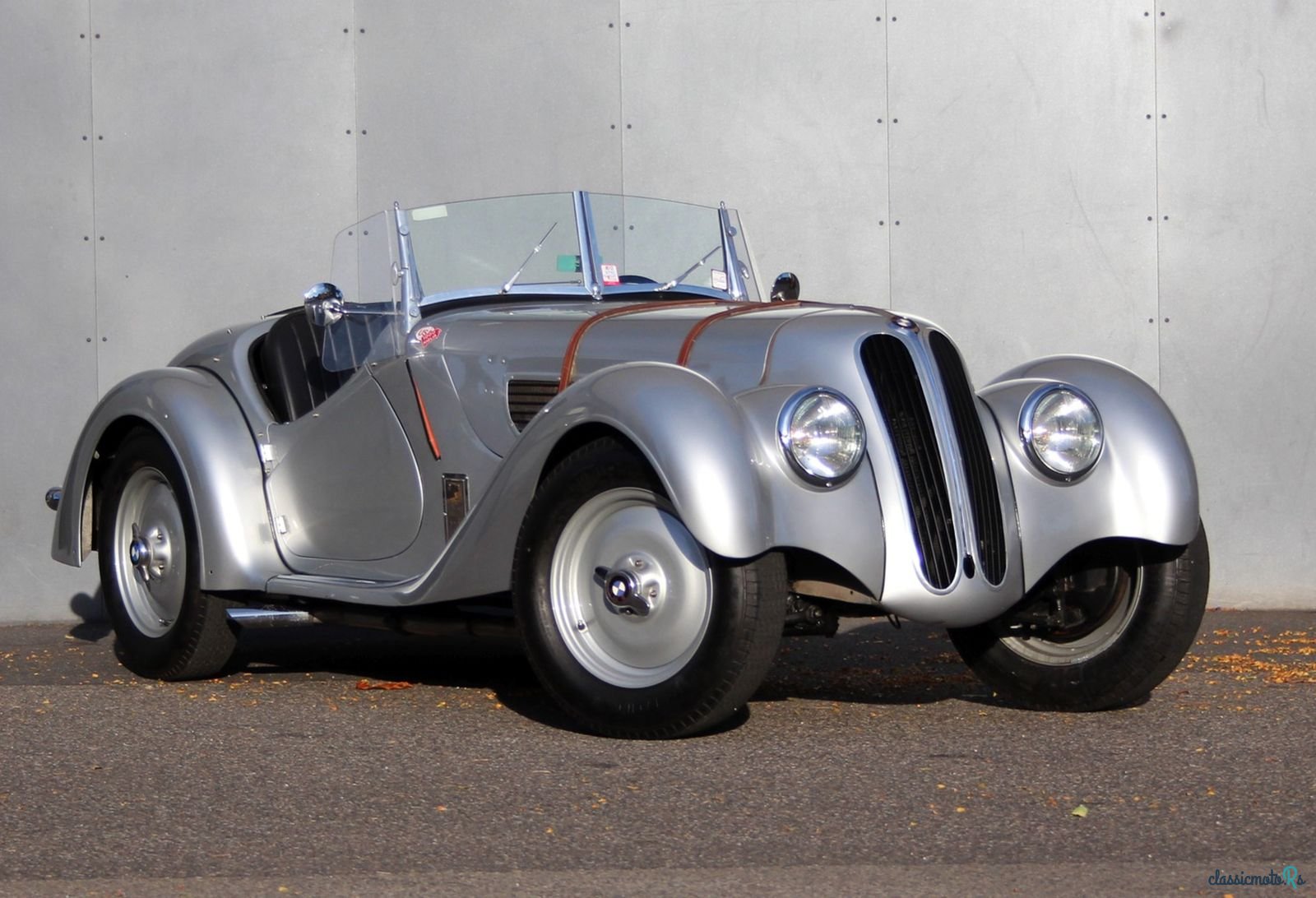 1939' BMW 3 Series photo #1