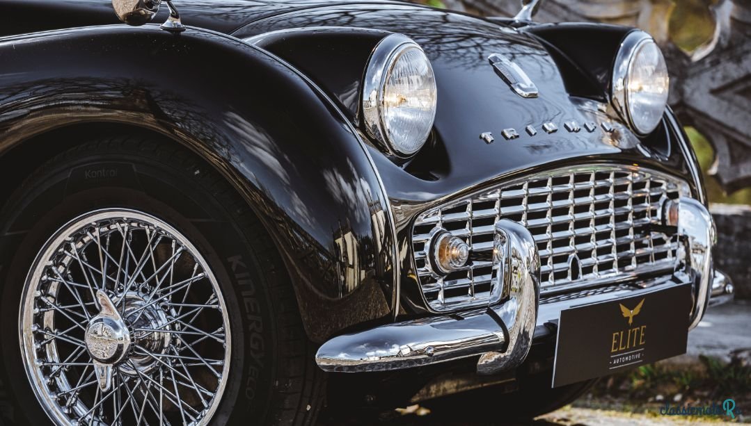 1961' Triumph TR3 A Overdrive photo #4