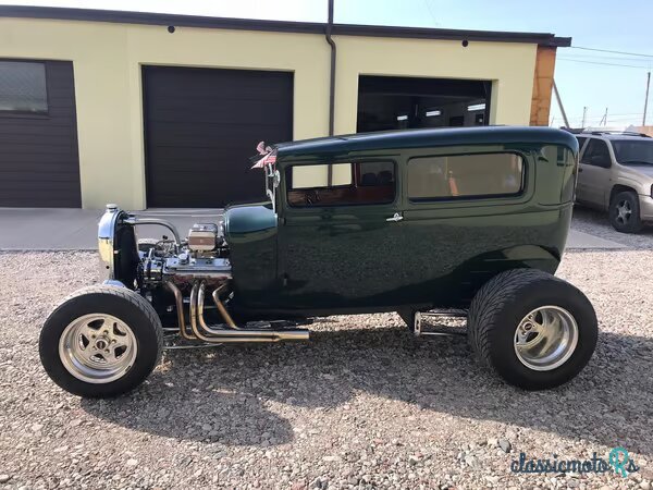 1928' Ford photo #1