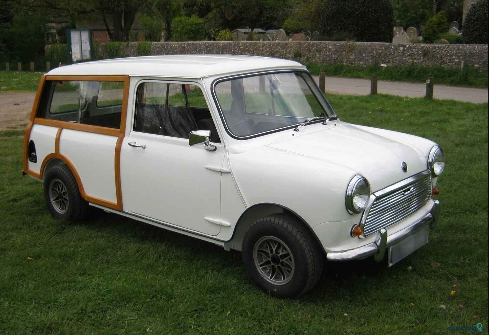 1968' Austin Mini 1000 photo #1