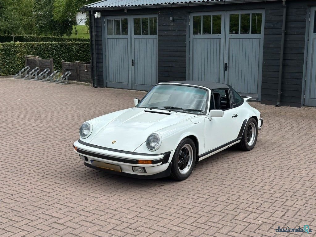 1988' Porsche 911 photo #4