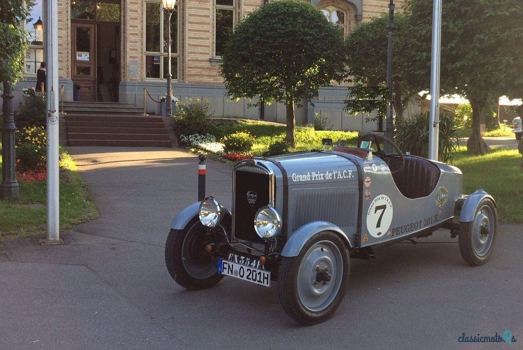1930' Peugeot 201 photo #3