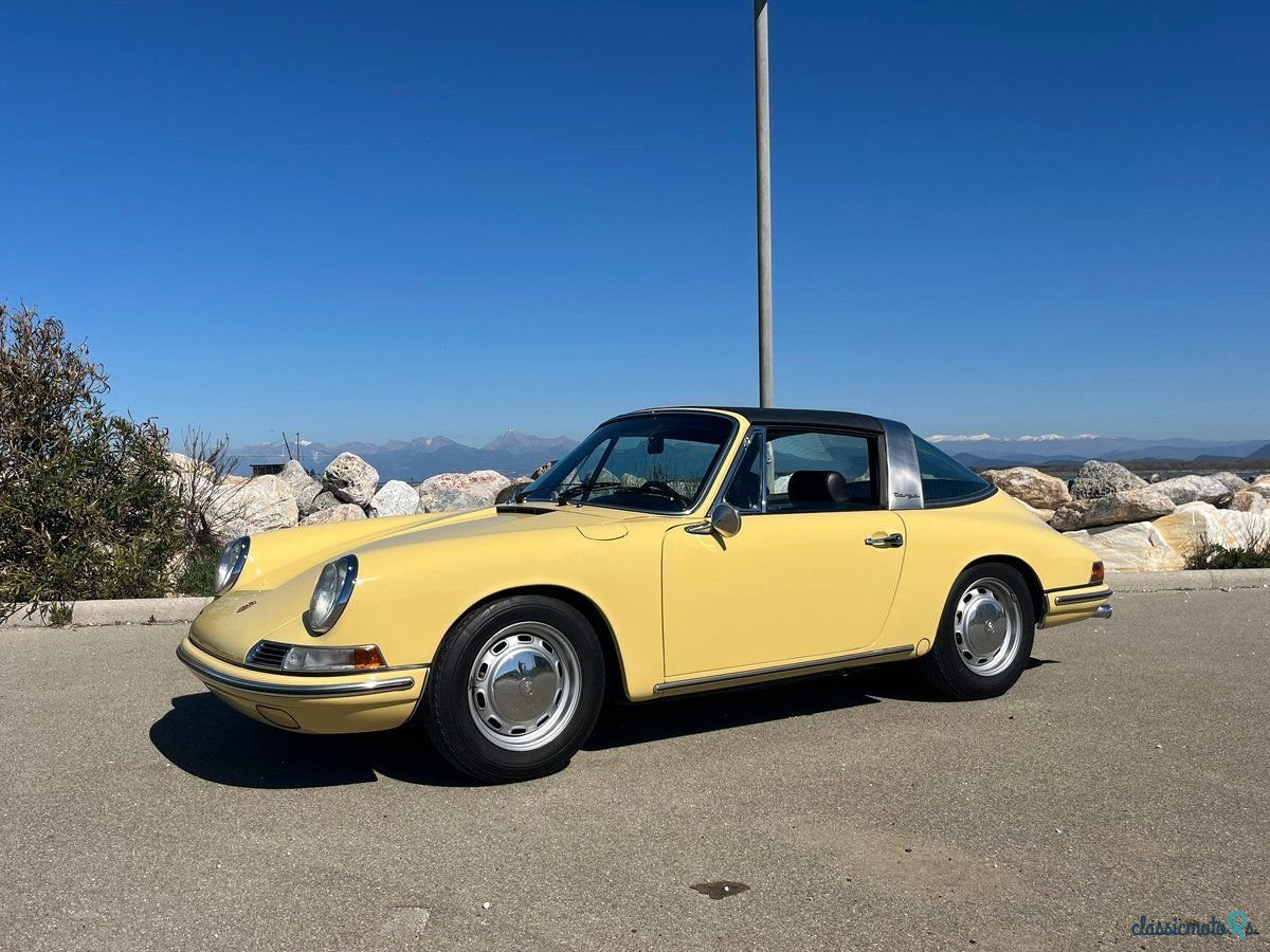 1968' Porsche 911 photo #1