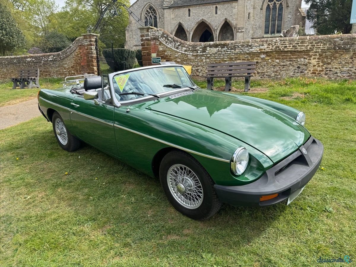1980' MG MGB photo #3