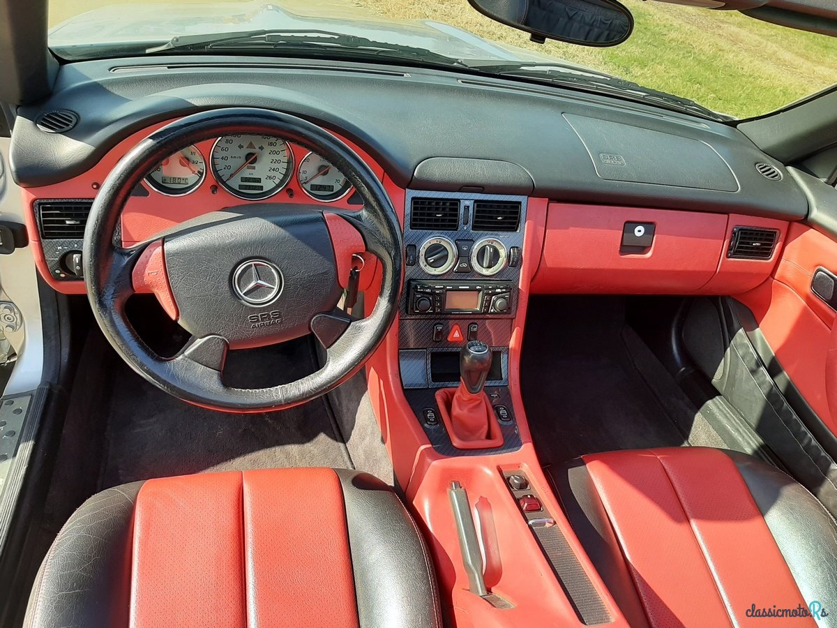 1993' Mercedes-Benz 200 SLK photo #3