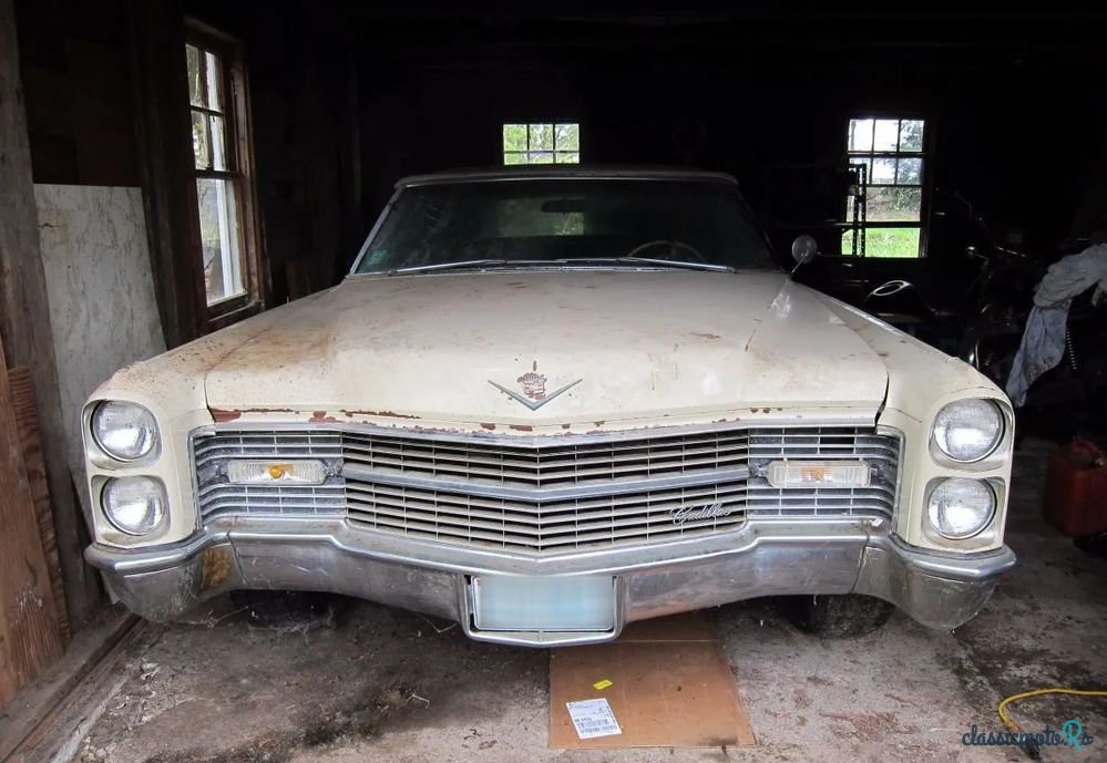 1965' Cadillac Deville photo #1