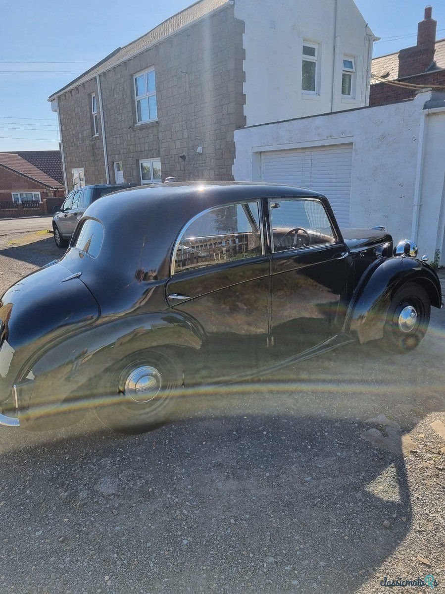 1950' Lanchester Ld10 photo #3