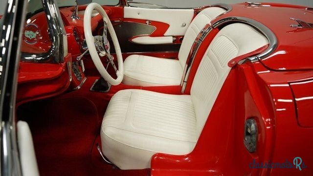 1958' Chevrolet Corvette photo #4