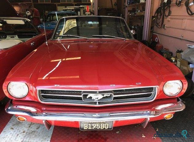 1965' Ford Mustang Convertible photo #2