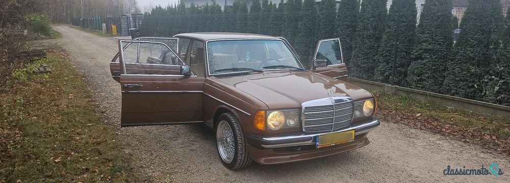 1980' Mercedes-Benz W123 photo #2