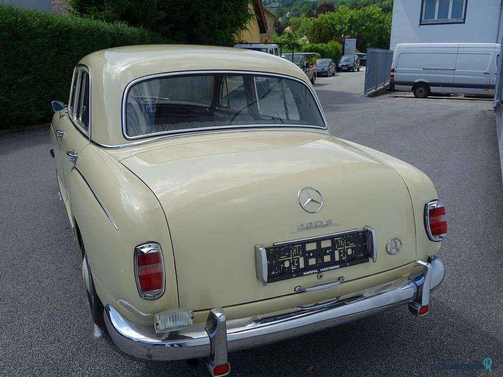 1957' Mercedes-Benz 220 S photo #3