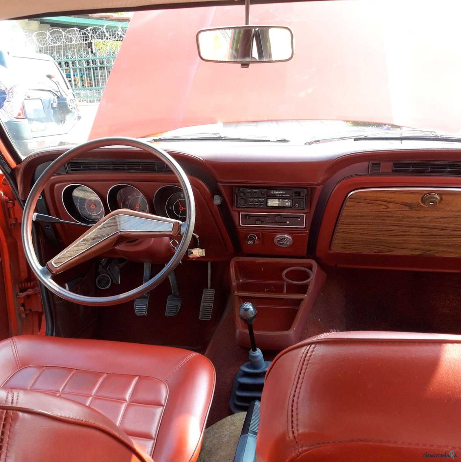 1971' Ford Cortina photo #6