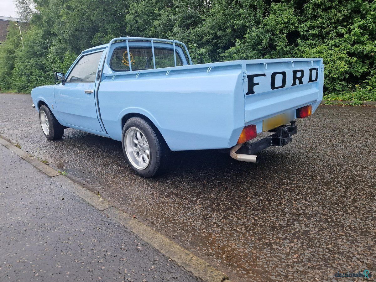 1977' Ford Cortina photo #4