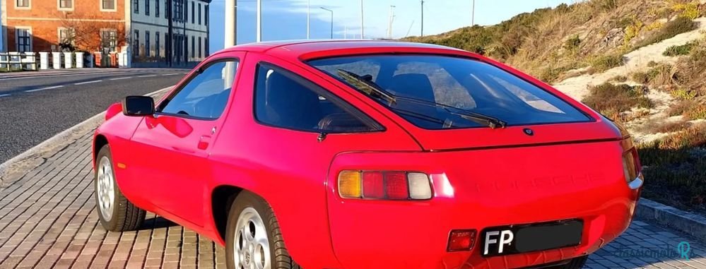 1977' Porsche 928 photo #6