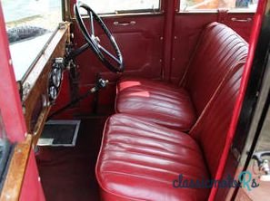 1928' Singer Junior Four Door Saloon photo #3