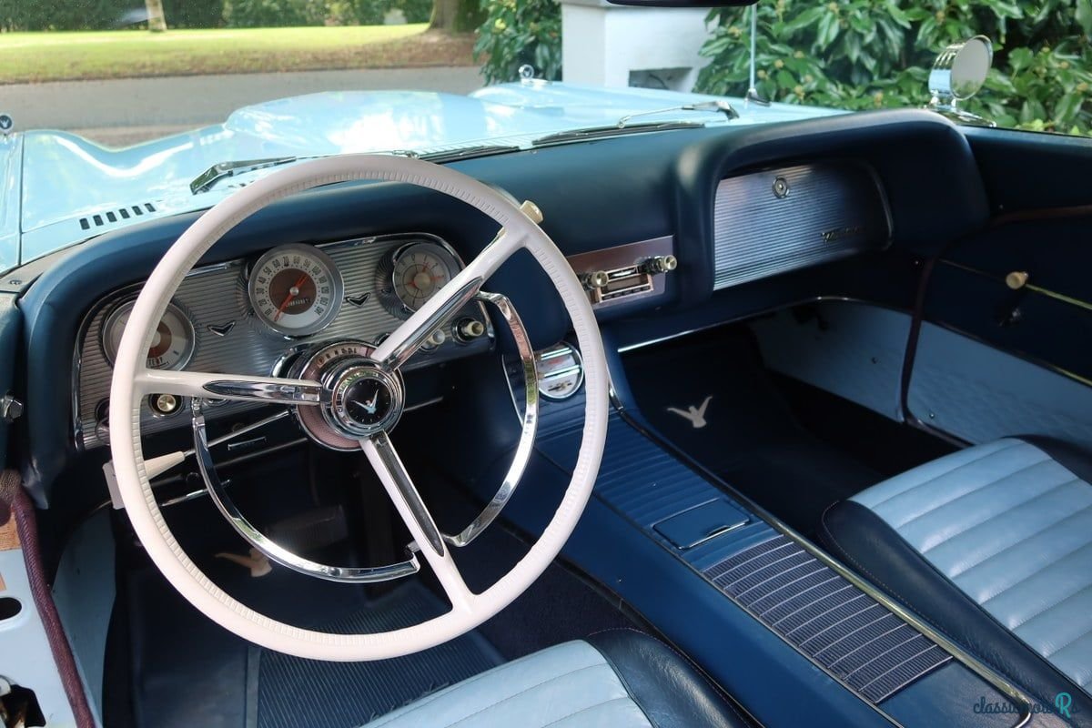 1959' Ford Thunderbird photo #4