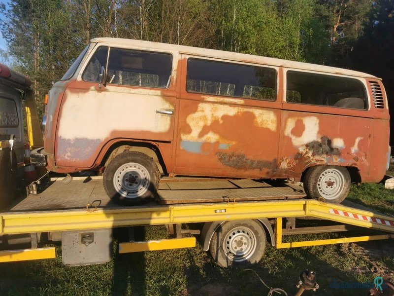 1975' Volkswagen Transporter photo #2