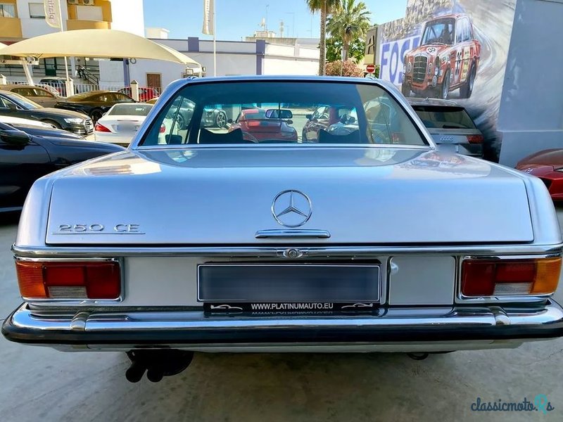 1971' Mercedes-Benz 250 photo #4