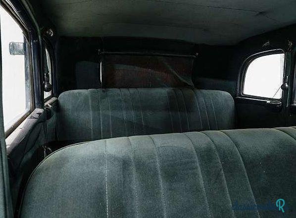 1934' Dodge Six photo #4