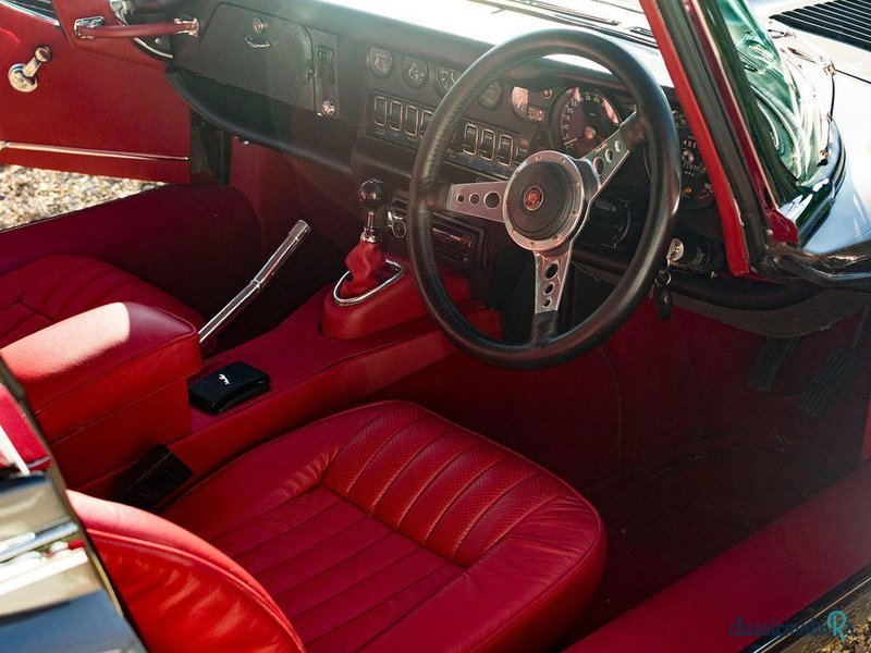 1971' Jaguar E-Type Series 3, V12 Fhc Coupe photo #1