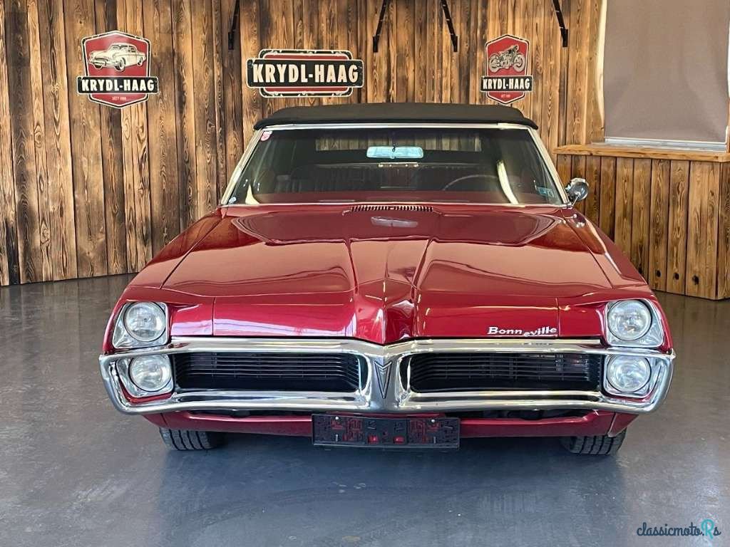 1967' Pontiac Bonneville V8 photo #2
