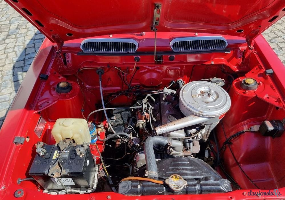 1975' Toyota Corolla photo #2