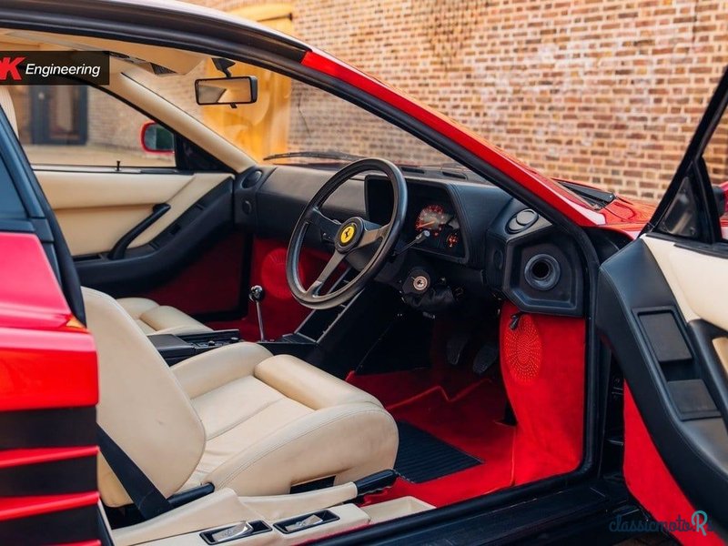 1989' Ferrari Testarossa photo #4