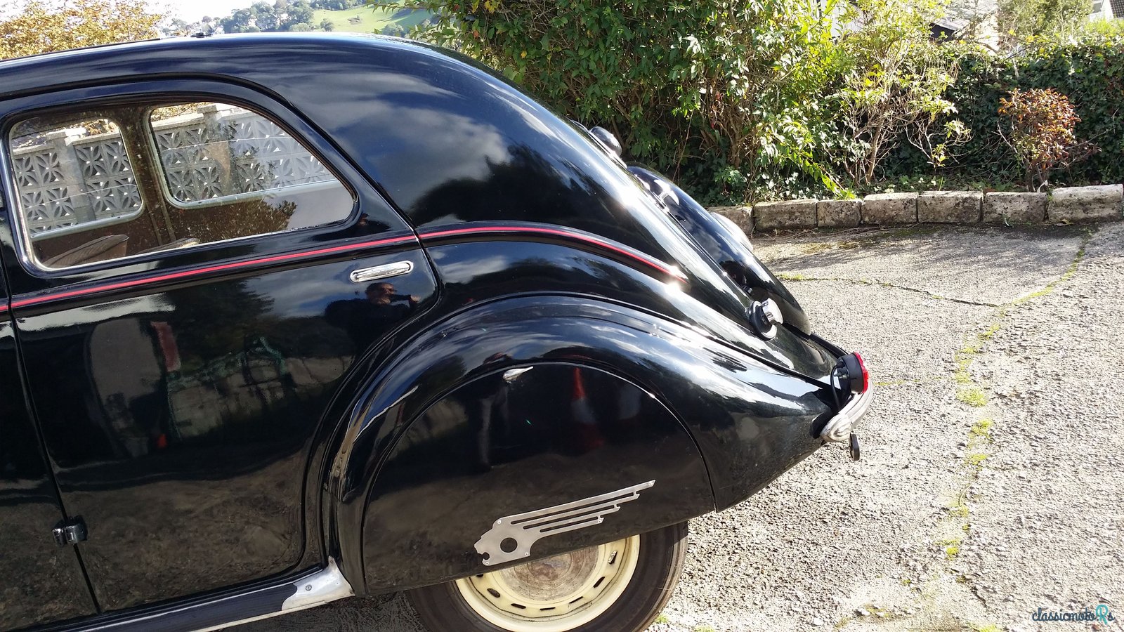 1938' Peugeot 302 photo #6