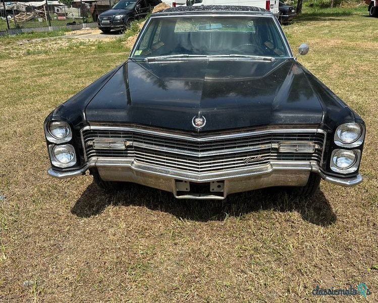 1966' Cadillac Fleetwood photo #3