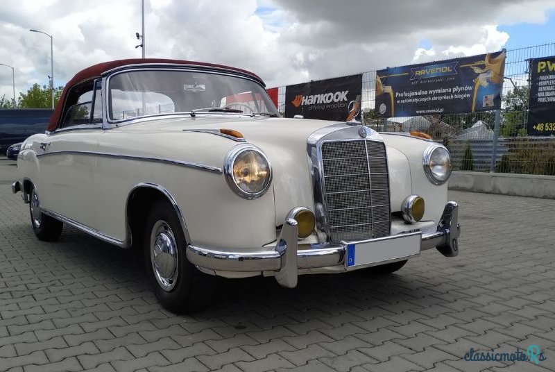 1957' Mercedes-Benz 220 S photo #3