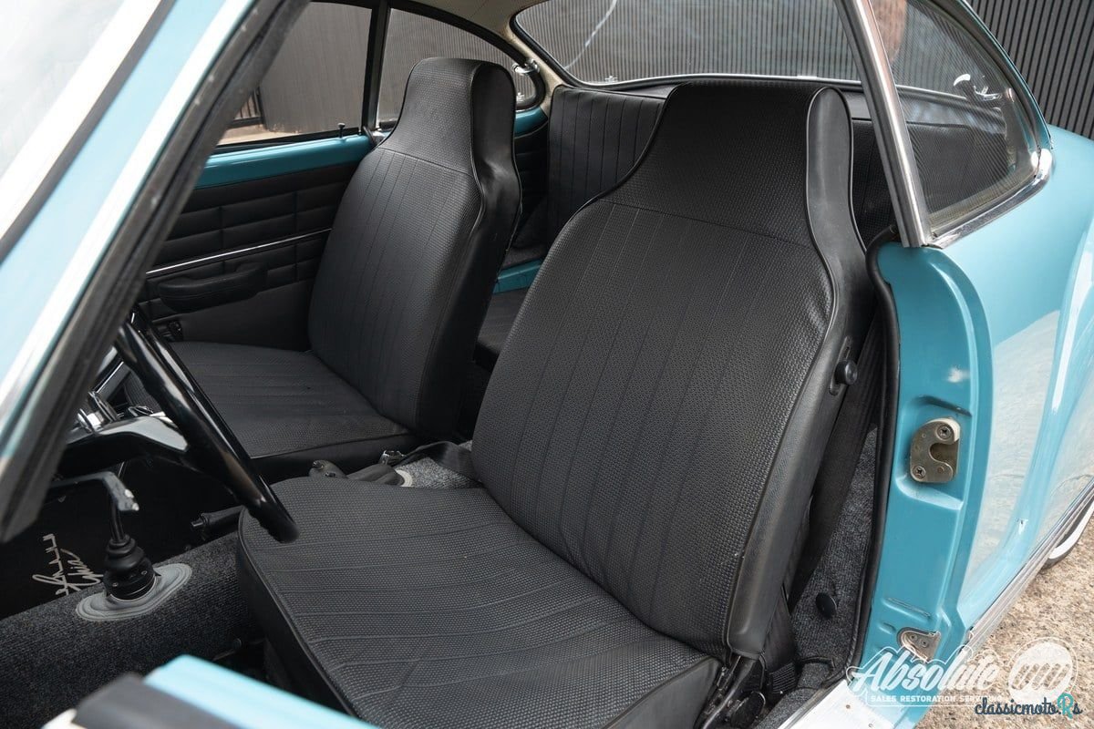 1968' Volkswagen Karmann Ghia photo #4