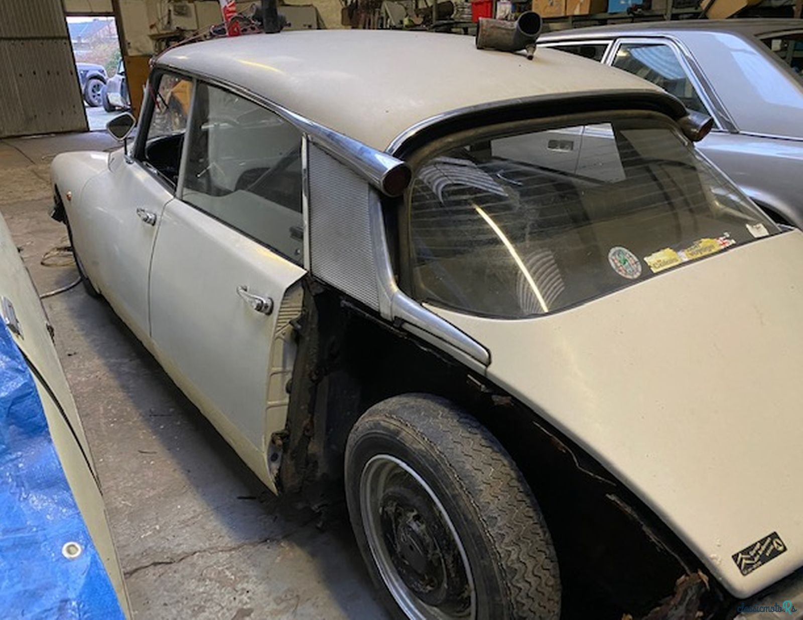 1970' Citroen Ds 20 photo #2